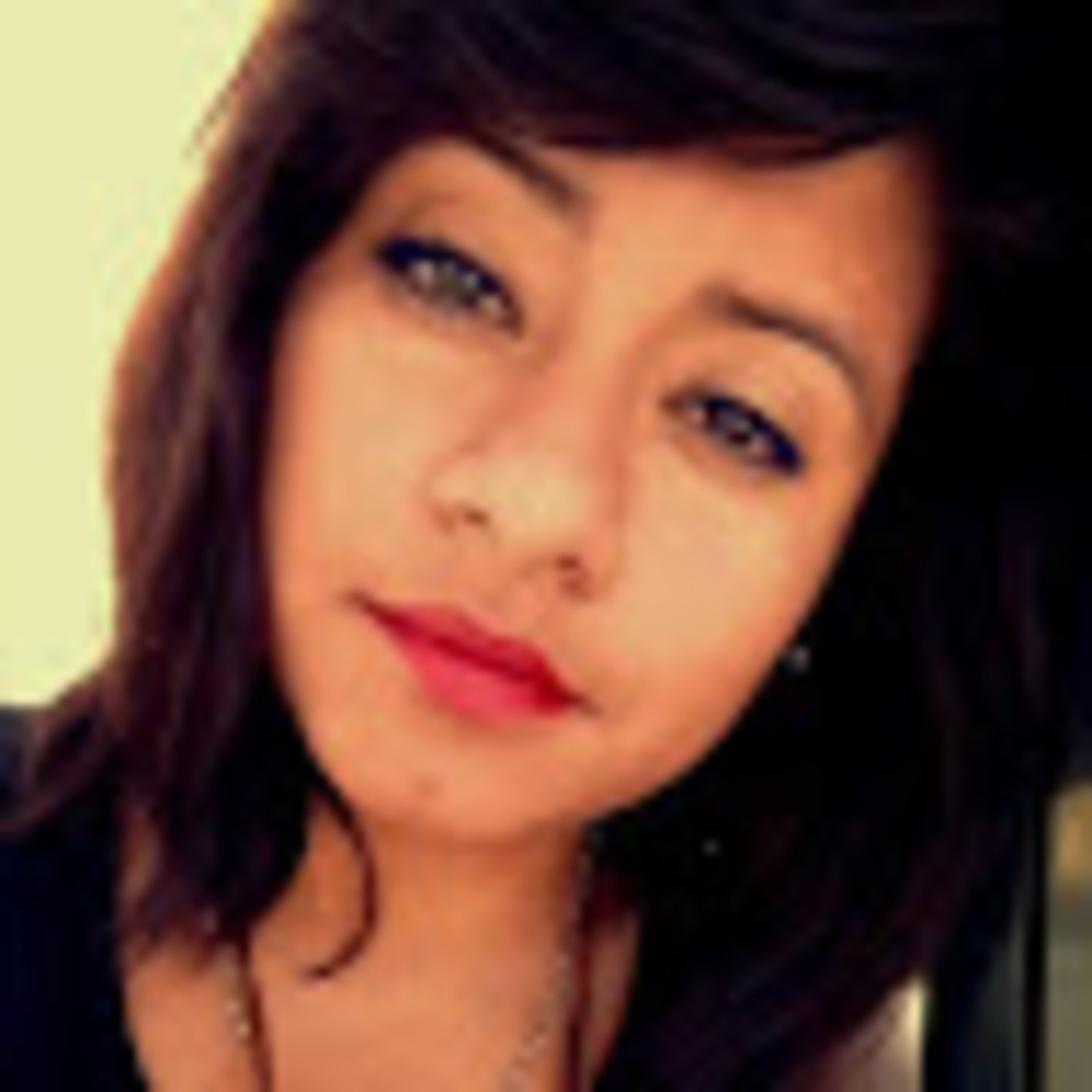 Meet your Posher, Roxanna